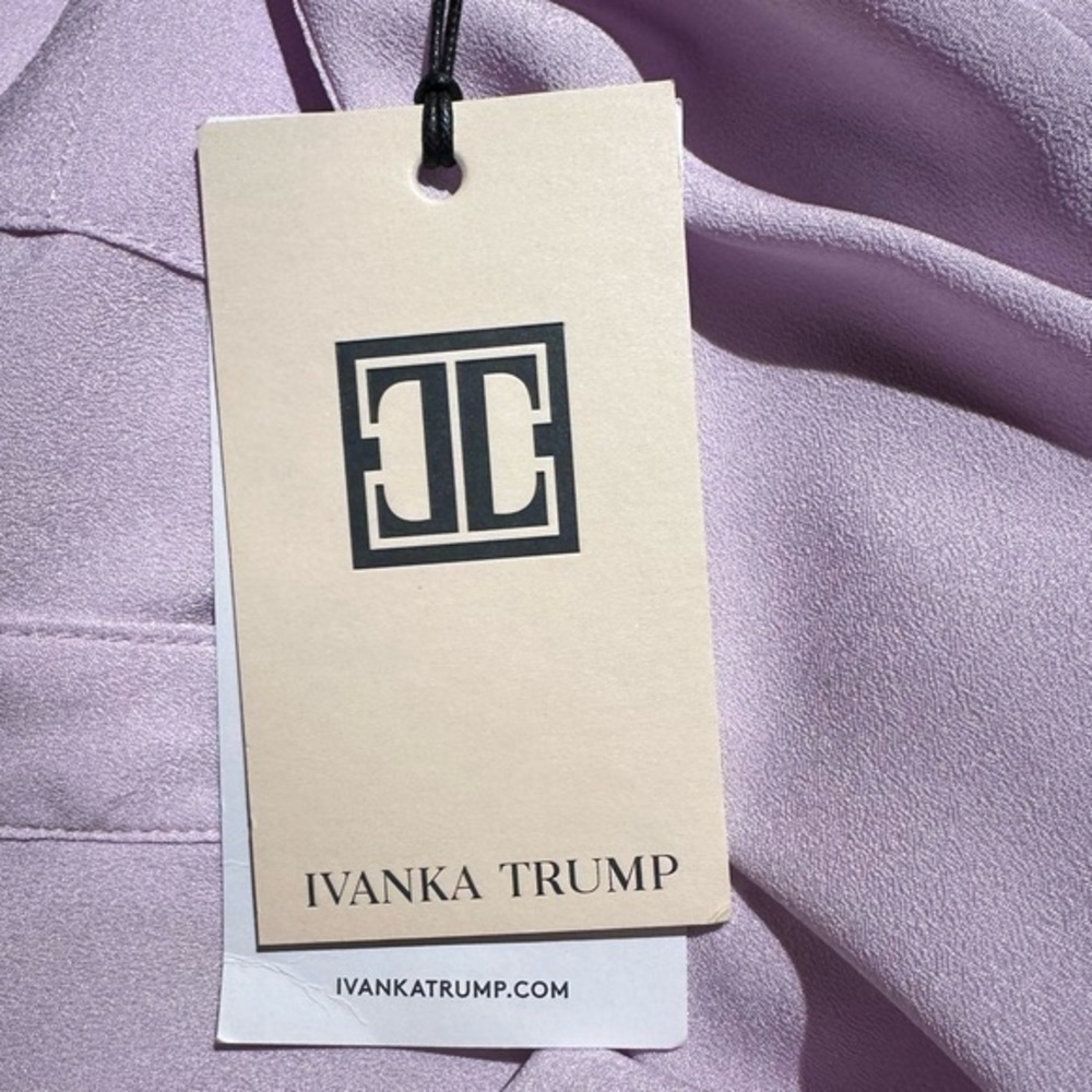 Ivanka Trump Women’s Lilac Top w/ Buttons (Small) (NWT) - Picture 8 of 10